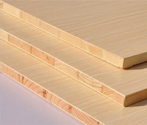 怎樣保護(hù)建筑模板免于變形？